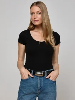 Brynlee Scoopneck Tee