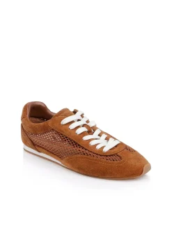 Jarah Sneaker