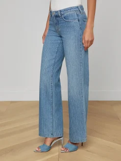 Joanne Low-Rise Wide-Leg Jean