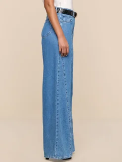 Niles Wide-Leg Jean