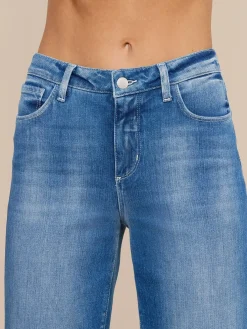 Scottie Wide-Leg Jean