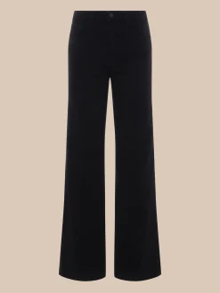Scottie Wide-Leg Jean