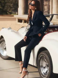 Therese Blazer